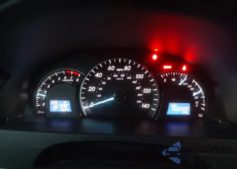 2013 Toyota Camry Le z USA, uszkodzony, nr VIN 4T4BF1FK5DR286918